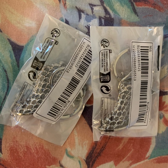 LIVE SHOW ***COMING SOON ❤️🤗 ***Heart ❤️ this listing to be notified🎉 - Picture 11 of 16